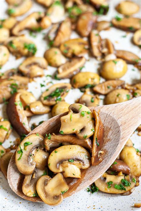 Sauteed Mushrooms in Soy Sauce Glaze - My Pure Plants