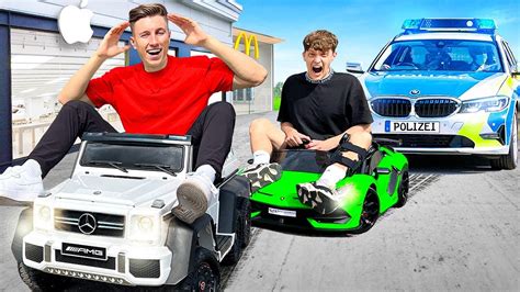 Stunden In Mini Autos Berleben Eskaliert Youtube