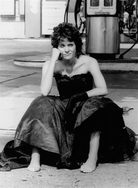 Ally Sheedy's feet