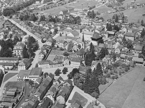 Die Schweiz von oben – eine Sammlung zeigt historische