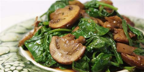 Italian-Style Mushrooms and Spinach Recipe