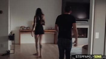 Esposa De Tetas Grandes Follada Por Su Hermanastro Xvideos