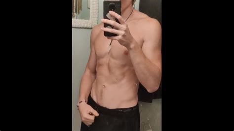 Fit Twink Showing Off In The Mirror Pornhub Gay