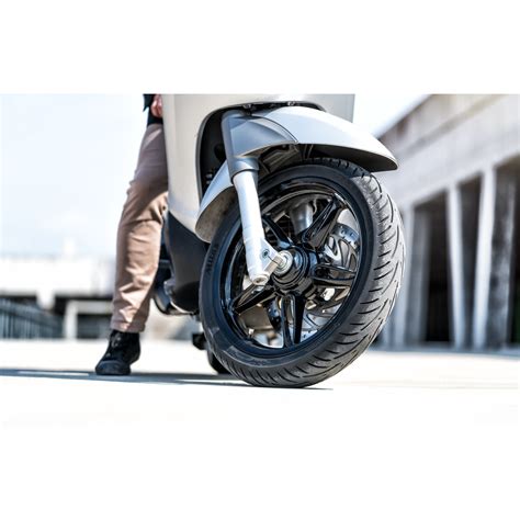 Anvelopa Moto Pentru Scooter S Touring Force Sc Tl Mitas