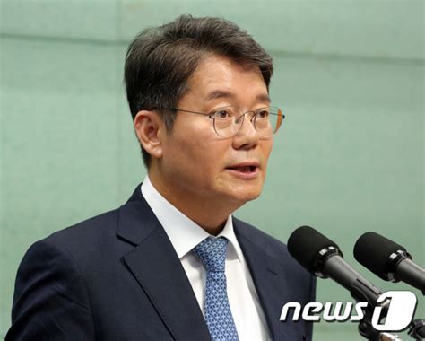 익산갑 출마 선언하는 김수흥 전 국회 사무차장 뉴스1