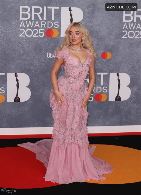 Sabrina Carpenter Sexy Sizzles Her Hot Cleavage In A Dazzling Dress At The Brit Awards In London