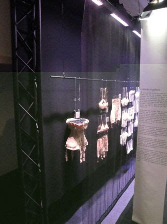 Expo Lingerie Fran Aise Les Dessous D Une Industrie Pas Si Glamour Brandmemory