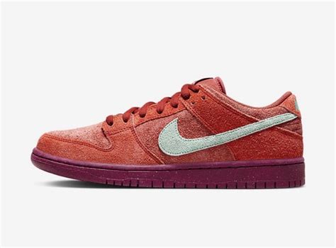 Nike SB Dunk Low Pro PRM Mystic Red and Rosewoodが国内8月28日に発売予定 DV5429