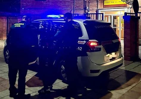 Detenido Un Hombre En Villaobispo De Las Regueras Le N Por Injuriar Y