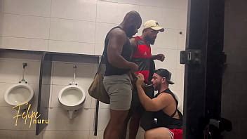 SALLE DE BAIN LES AVENTURES DU CARNAVAL DE NURU XVIDEOS