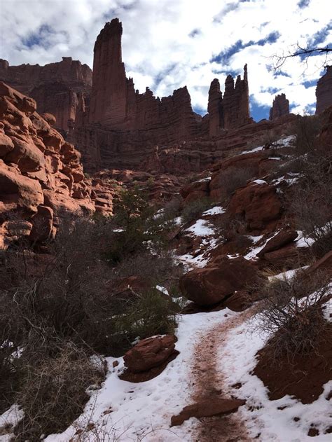 Fisher Towers Hike Moab Ut Utah Adventures Canyonlands National