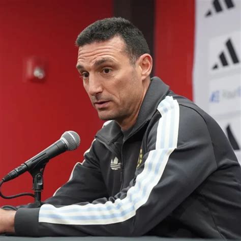 Scaloni Respaldó A Di María Tras La Amenaza Que Recibió En Rosario Y