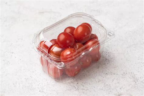 Томаты черри красные, 250 г с бесплатной доставкой на дом из «ВкусВилл ...