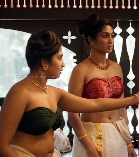 Deepti Sati Pathonpatham Noottandu Hot Navel Hd Stills Starcelebblog