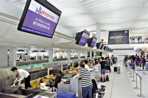 香港快運停收團客 旅團機票貴三成 大公報