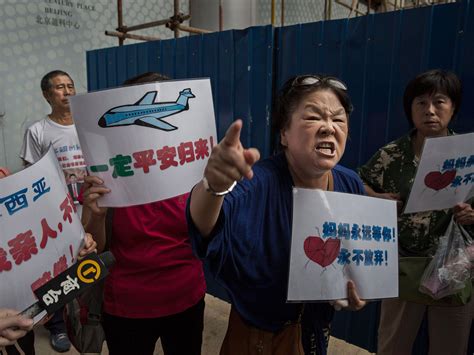 Relatives of MH370 passengers say they think loved ones are still alive ...