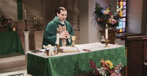 Sunday Mass at Mercy Home - Chicago's Own Catholic TV Mass on WGN