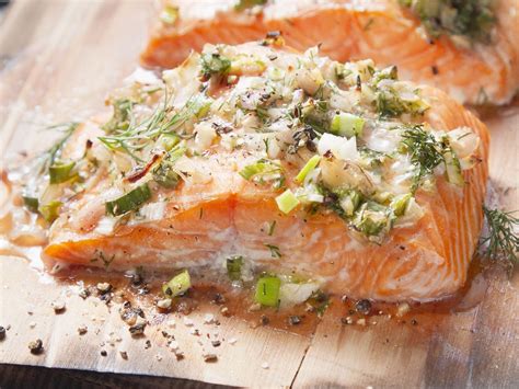 Lachs Auf Zedernholz Vom Grill Rezept Eat Smarter