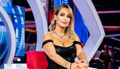 Ballando Con Le Stelle Sonia Bruganelli Rompe Il Silenzio