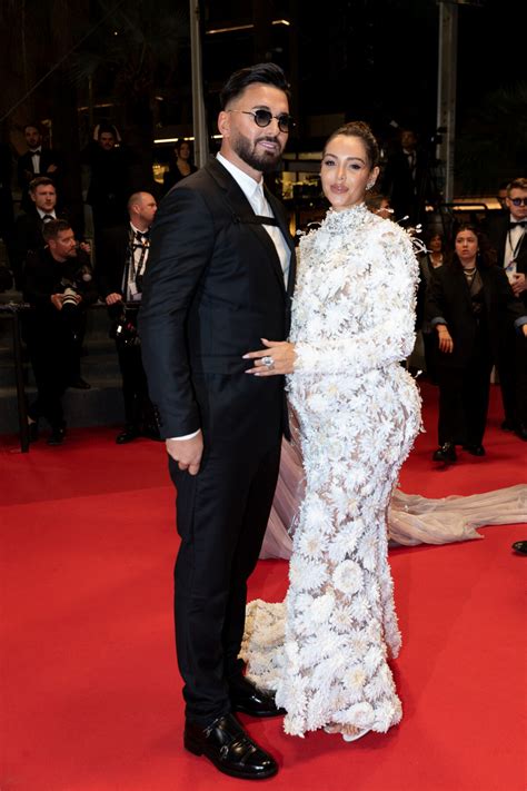 Photo Thomas Vergara Et Sa Femme Nabilla Benattia Enceinte Mont E