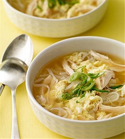 Egg Drop Soup with Chicken & Noodles recipe | Chefthisup