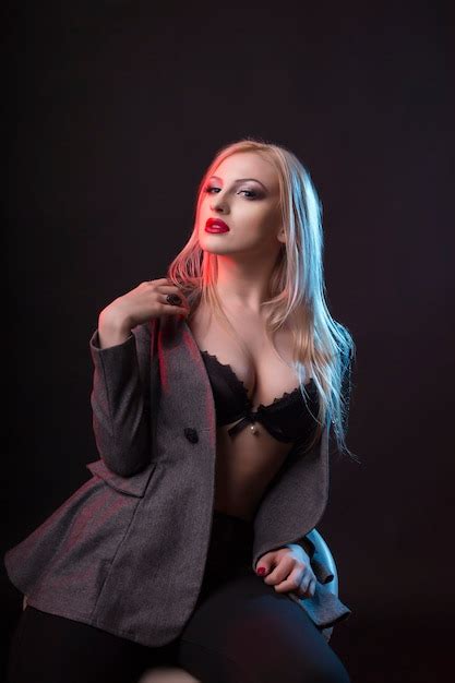 Premium Photo Sexy Blonde Woman In A Black Lingerie And Jacket