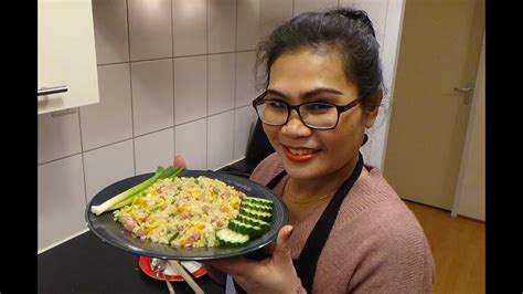 Nasi Met Blokjes Ham Video Thais Eten In Nederland