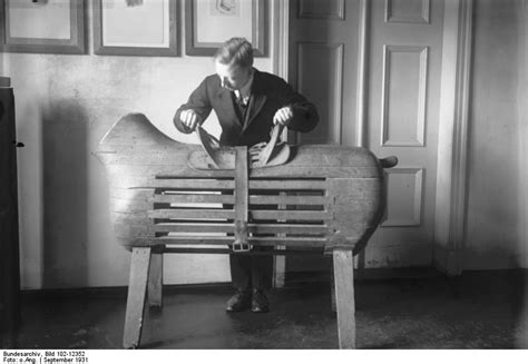 Ancient Greeks Used To Go To The Gym Naked As A Tribute To The Gods