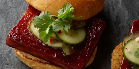 https://www.spamcanada.com/recipe/hoisin-glazed-spam-burgers-with-quick-pickled-cucumbers/