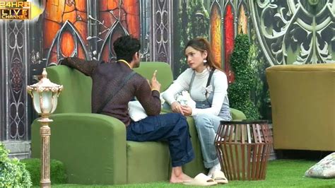 Bigg Boss 17 Live Ankita Ne Khanzaadi Abhishek Ke Rishtey Ko Diya