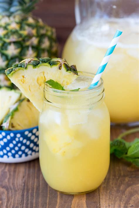 How To Make Alcoholic Drinks With Pineapple Juice At Lucille Clay Blog