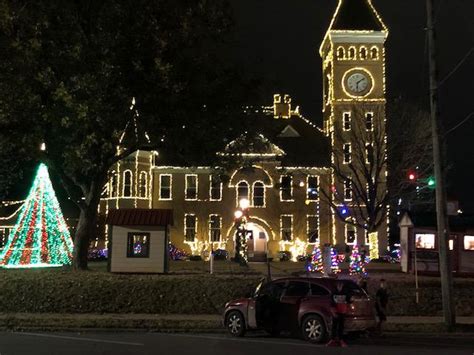 Saline county courthouse, Arkansas : r/Arkansas