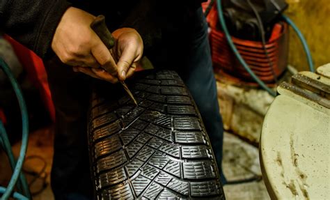 Ремонт прокола шин в Москве с выездом 24/7