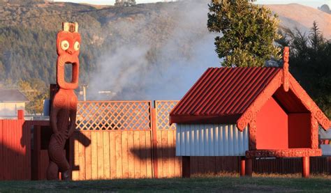 Experiencing New Zealand Maori Culture