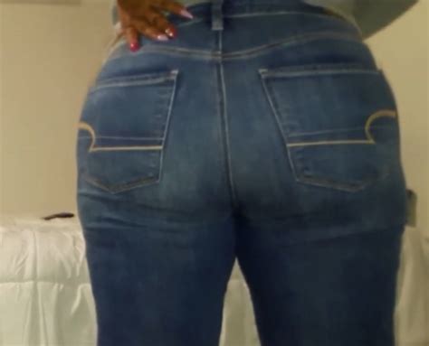 Bubbly Latina Farts ThisVid