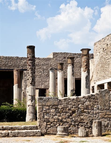 Premium Photo Detail Of Pompeii Site The City Of Was Destroyed And