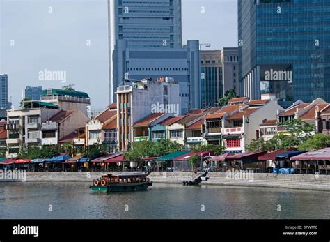 Singapore River Boat Quay Stock Photo Alamy