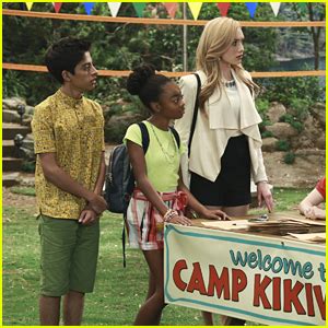 Emma Zuri Ravi Ross Are Ready For Camp In New Bunkd Pics Bunk D