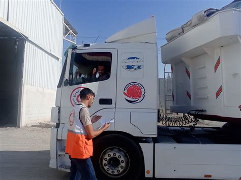 55 More Aid Trucks Arrive in Gaza - IHA News