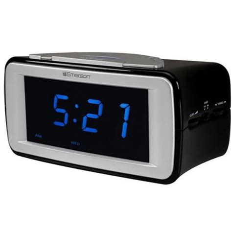 Emerson Cks9031 Smartset Dual Alarm Amfm Clock Radio