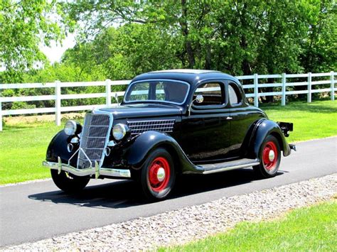 1935 Ford Coupe | GAA Classic Cars