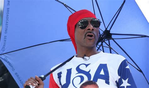 Snoop Dogg trainiert mit Olympia-Star, wie Schwimmen geht