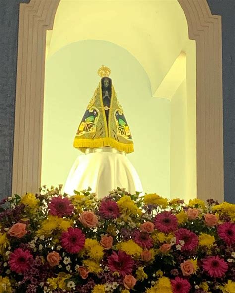 Festa De Nossa Senhora Aparecida Celebrada Prociss O E Missas Em