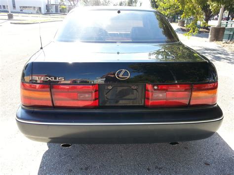 NO RESERVE EXTRA CLEAN FULLY LOADED NO RESERVE Classic Lexus LS