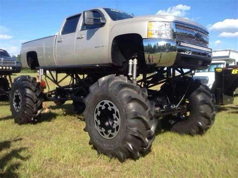 Big Jacked Up Trucks Mudding Jacked Up Trucks Mud Trucks Monster Trucks