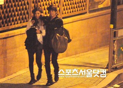 Shin Se Kyung And Jonghyun Is In A Relationship Netizens Are Showing