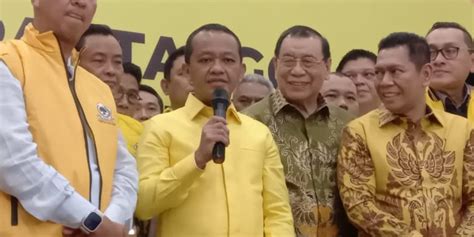 Bahlil Bantah Dapat Kursi Ketum Golkar Cuma Cuma