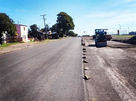 Avenida Caver Est Obras Em Ritmo Acelerado