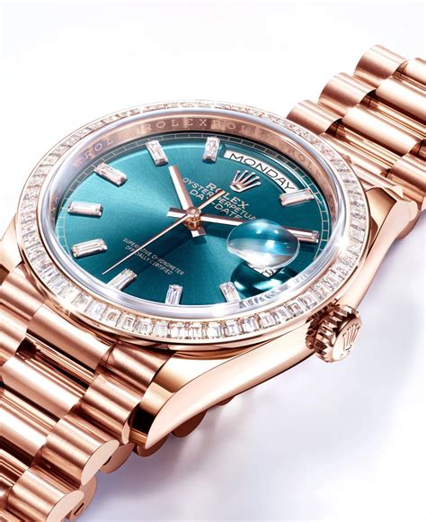 Etiri Nova Rolex Daydate A Sat Na Ruci