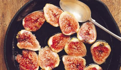 Claudia Roden Prosciutto With Figs Poached In Honey Recipe